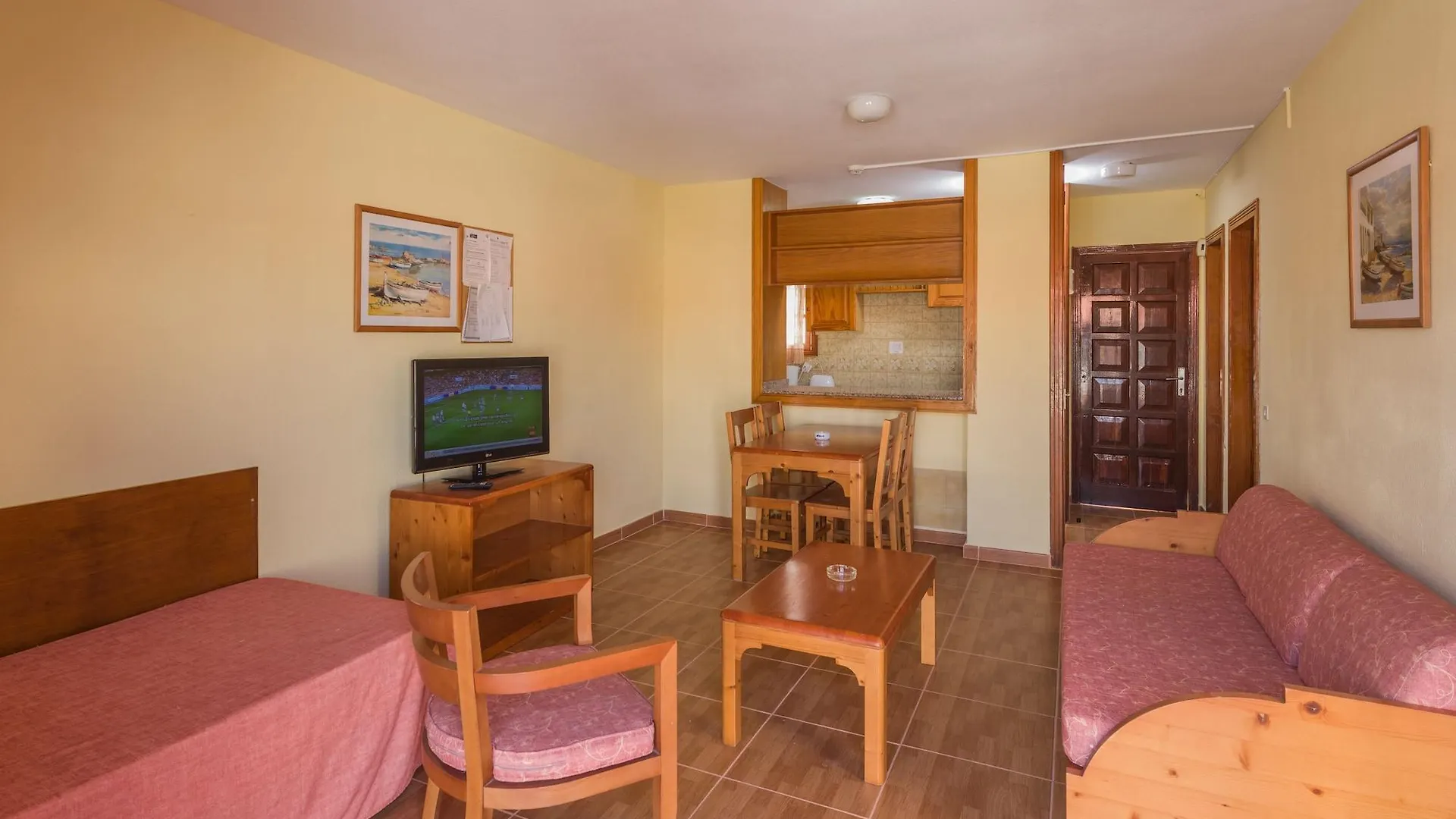 Apartamentos Tinerfe Garden Costa Adeje  2*, Costa Adeje (Tenerife) Espanha